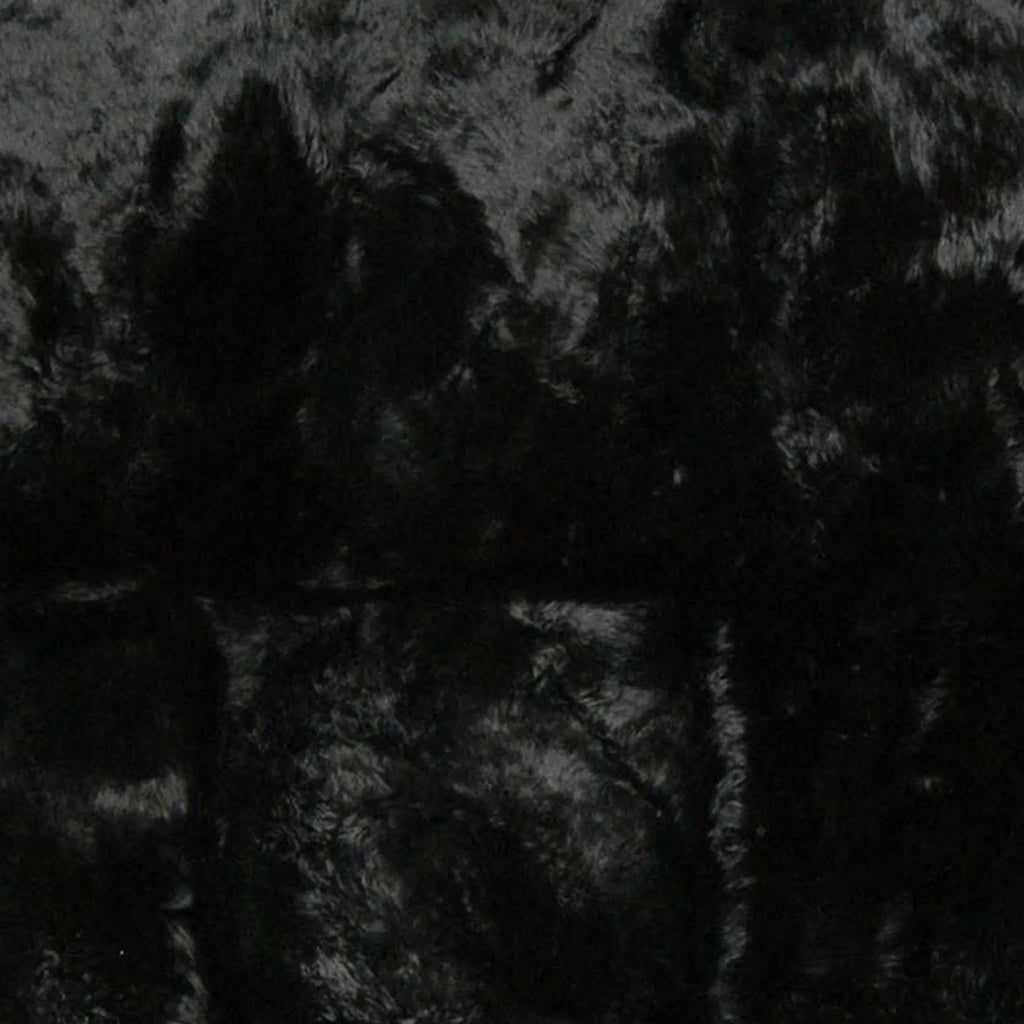 BLACK SHEEPSKIN RUG