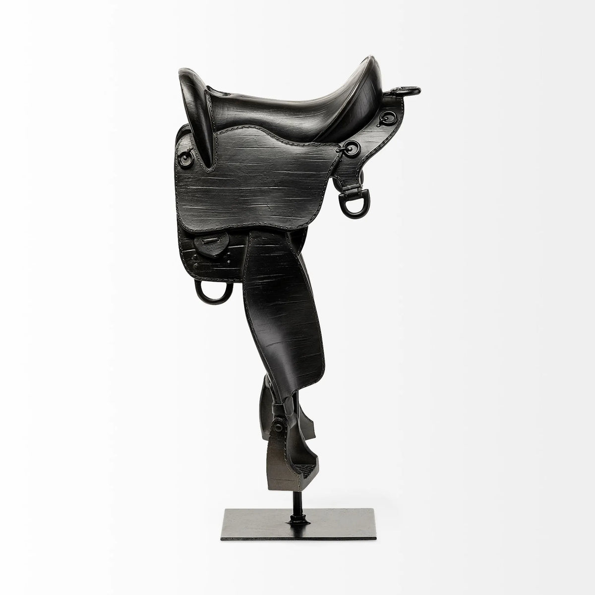 ENGLISH SADDLE SCULPTURE