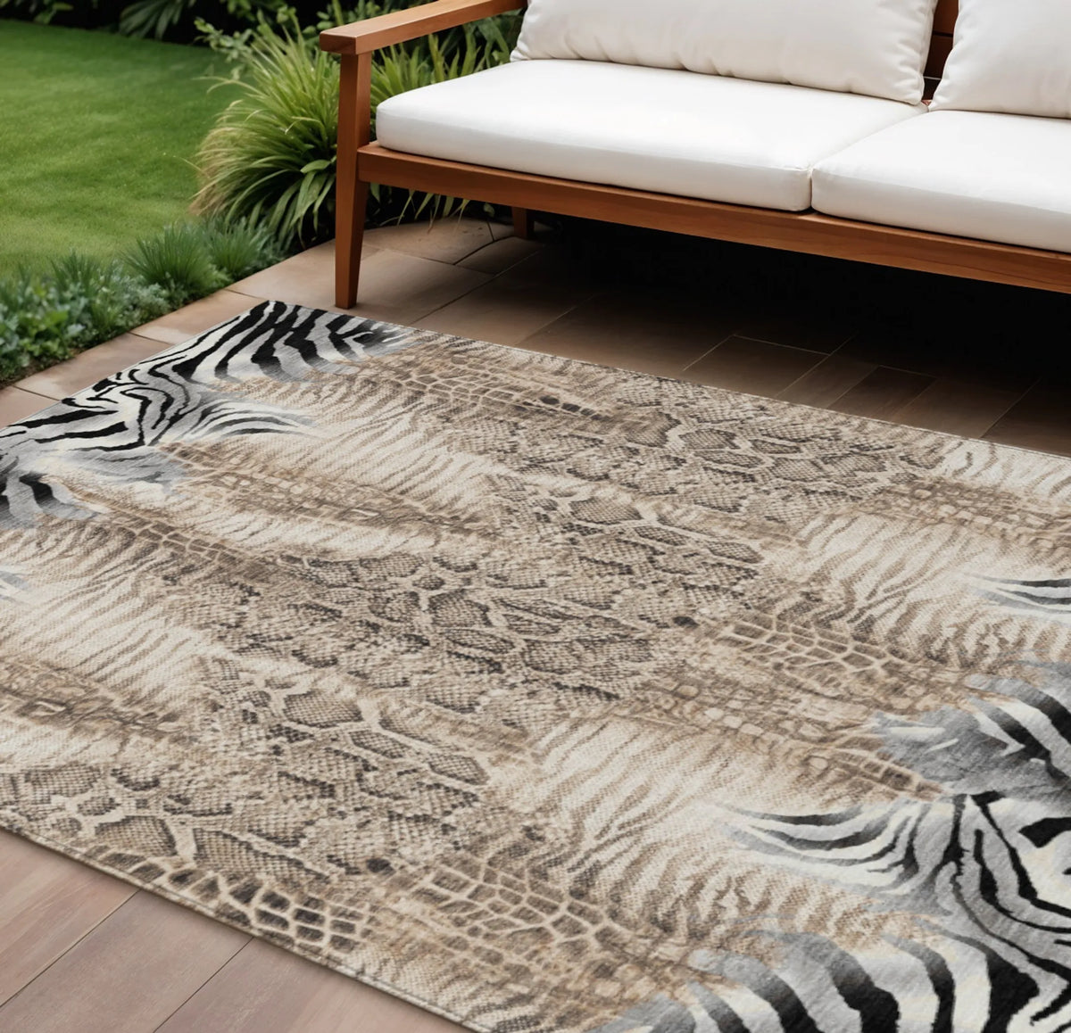 ANIMAL PRINT WASHABLE RUG