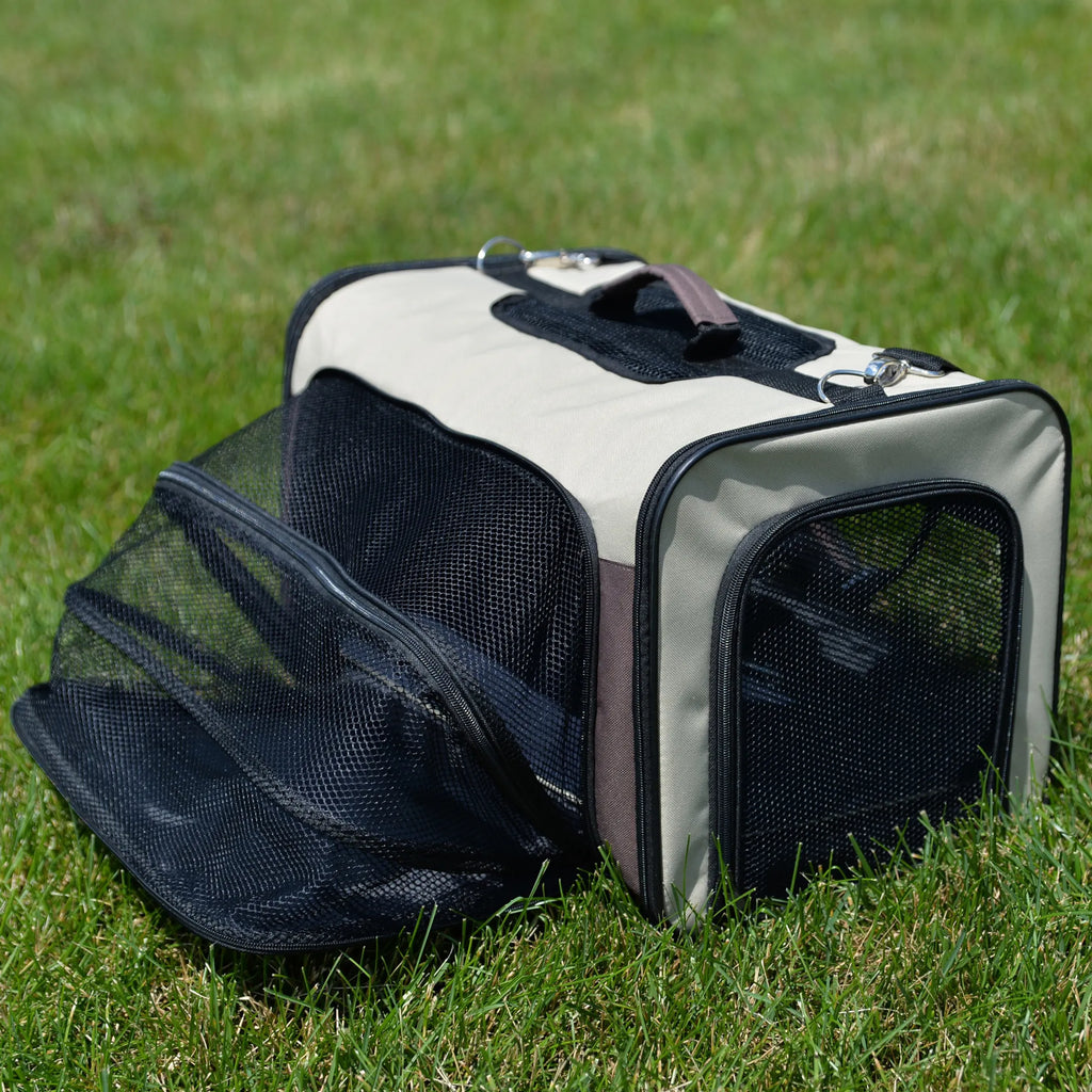 ARMARKAT AIRLINE APPROVED SOFT SIDE CARRIER