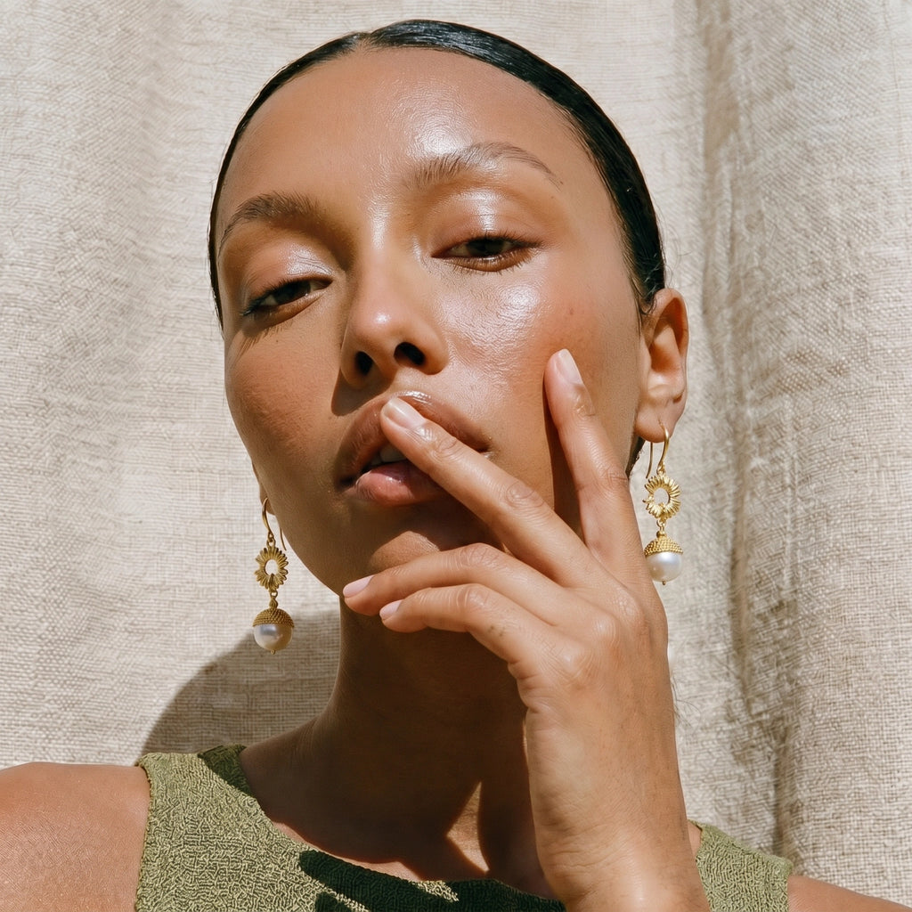 SUNBURST PEARL DANGLES | AMIRA