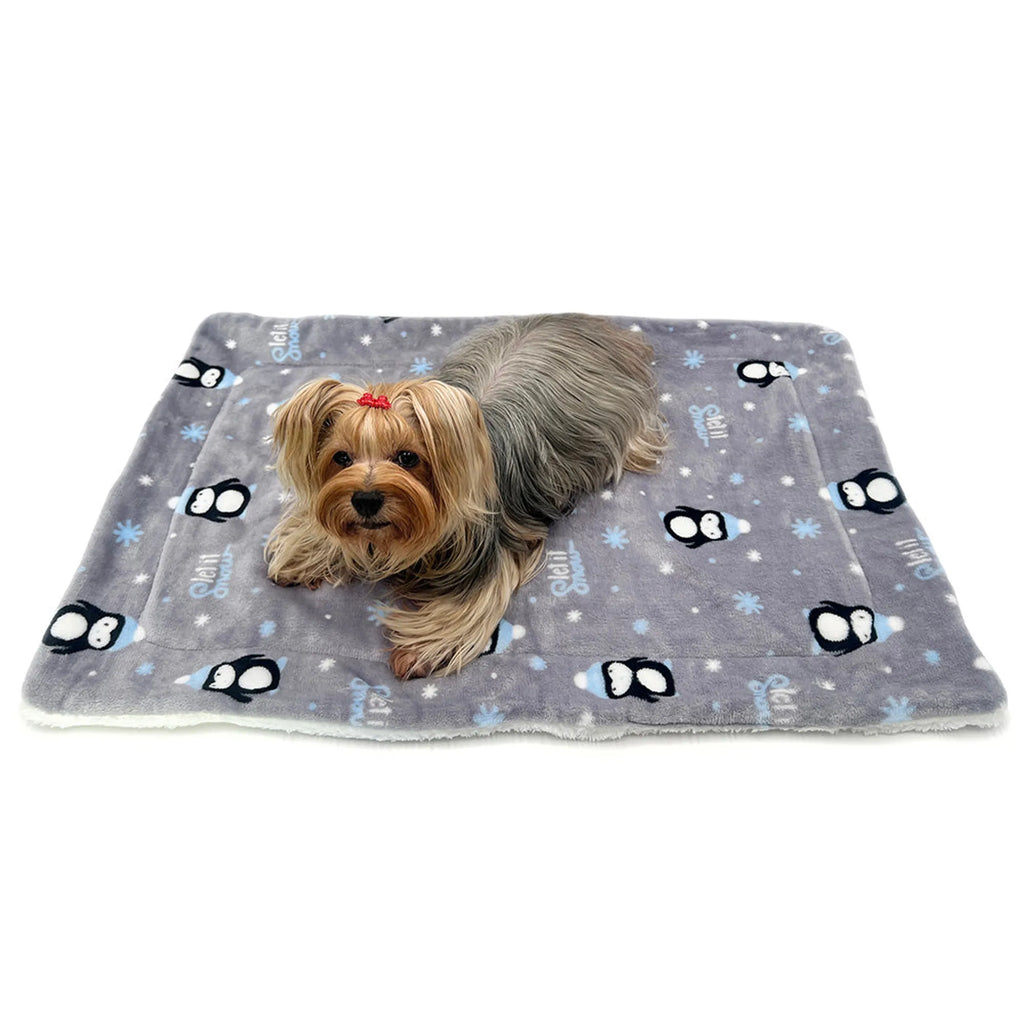 ULTRA THICK PENGUIN BLANKET