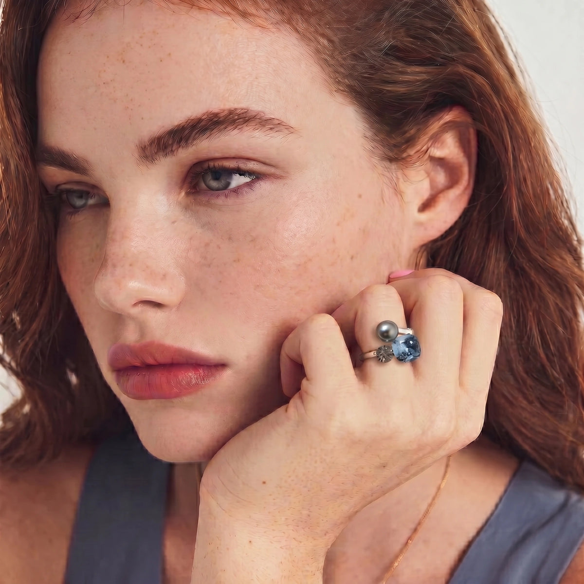 CONSTELLATION TRINITY RING | AMIRA