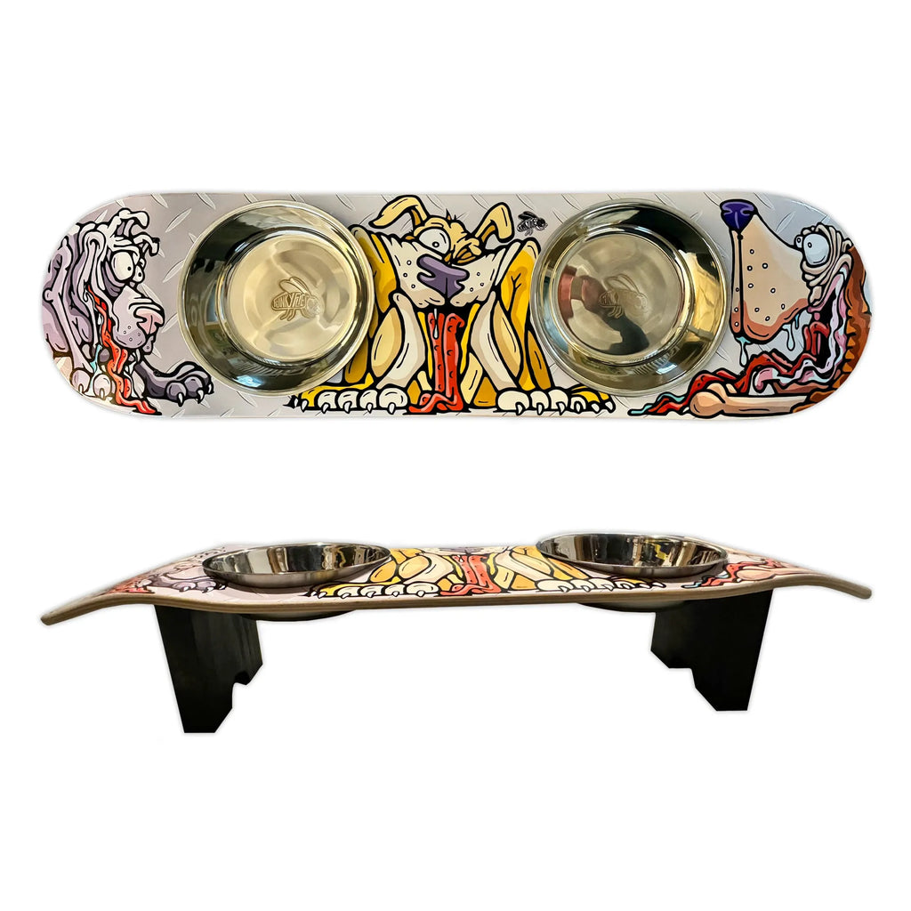 FLY DOGGY ELEVATED SKATEBOARD DOG FEEDER WITH BOWLS