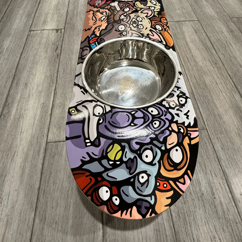 DOGGY PACK ELEVATED SKATEBOARD FEEDER WITH BOWLS